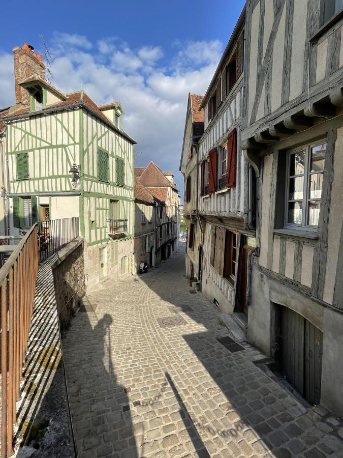 Le Pigeonnier Centre Historique Auxerreアパートメント エクステリア 写真